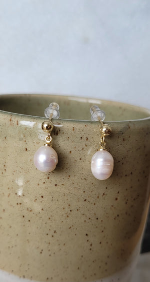 Pearl studs - Dangle