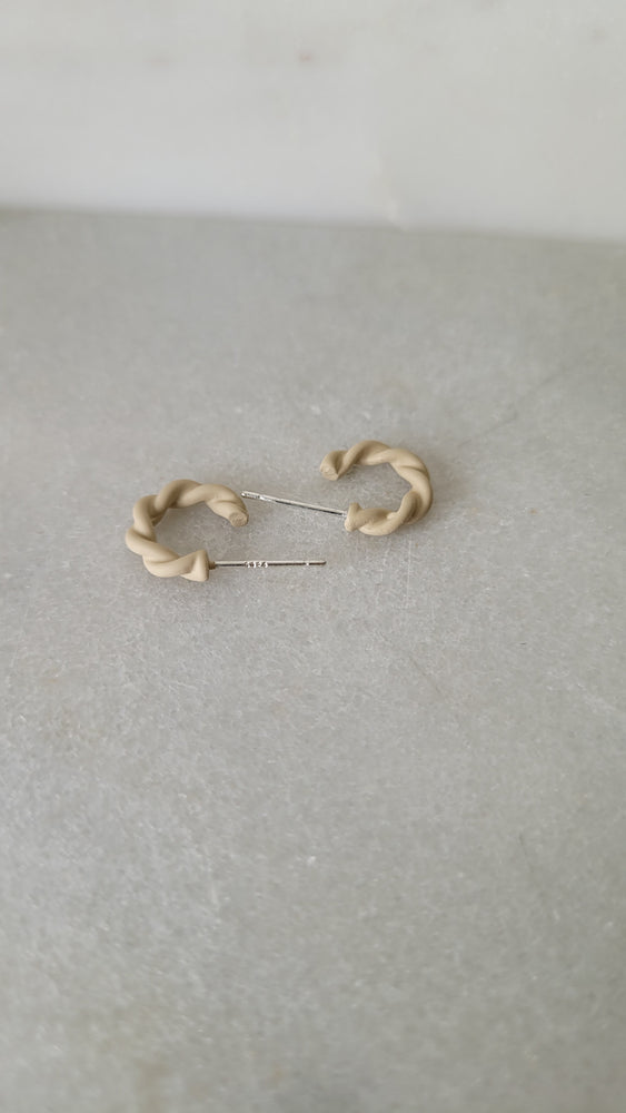 925 Silver Swirl Earrings